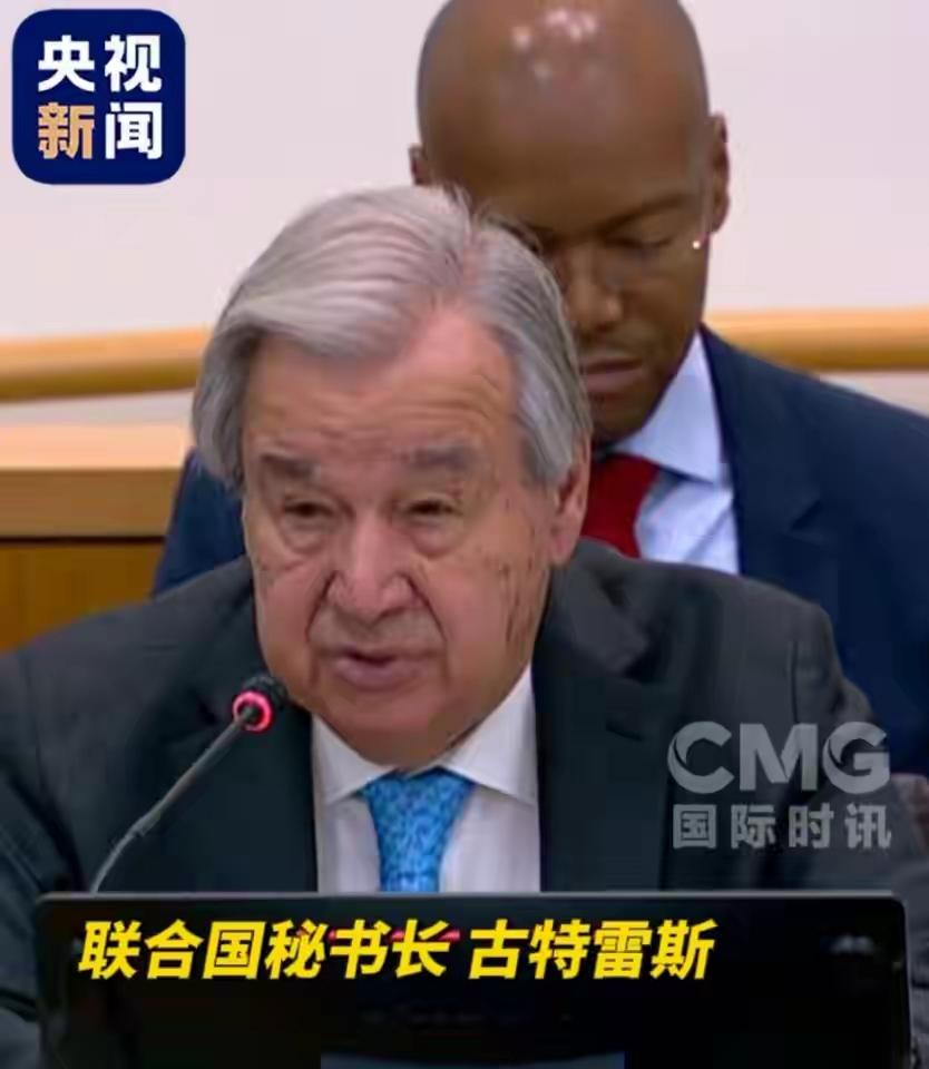 联合面临破产，美国成最大欠费国。谁还能说美国强大？美国富裕？美国就是全球最大的老