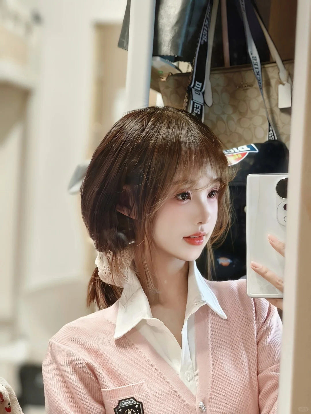 手机自拍但是拍出了相机的感觉