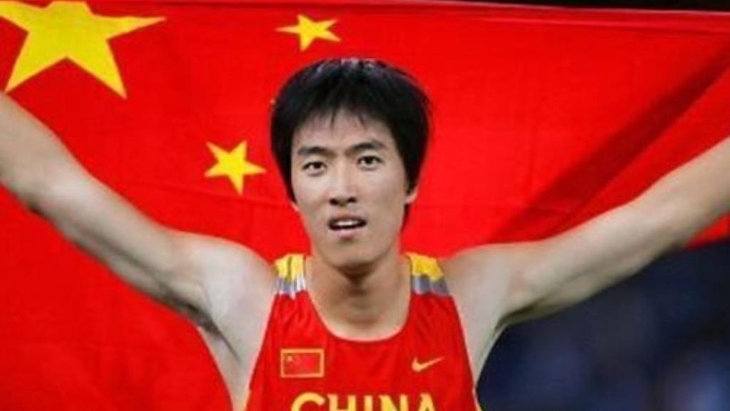 你知道吗？8月26日刘翔突然在社交平台发文求助，一句“体育局让我买断或当教练上班