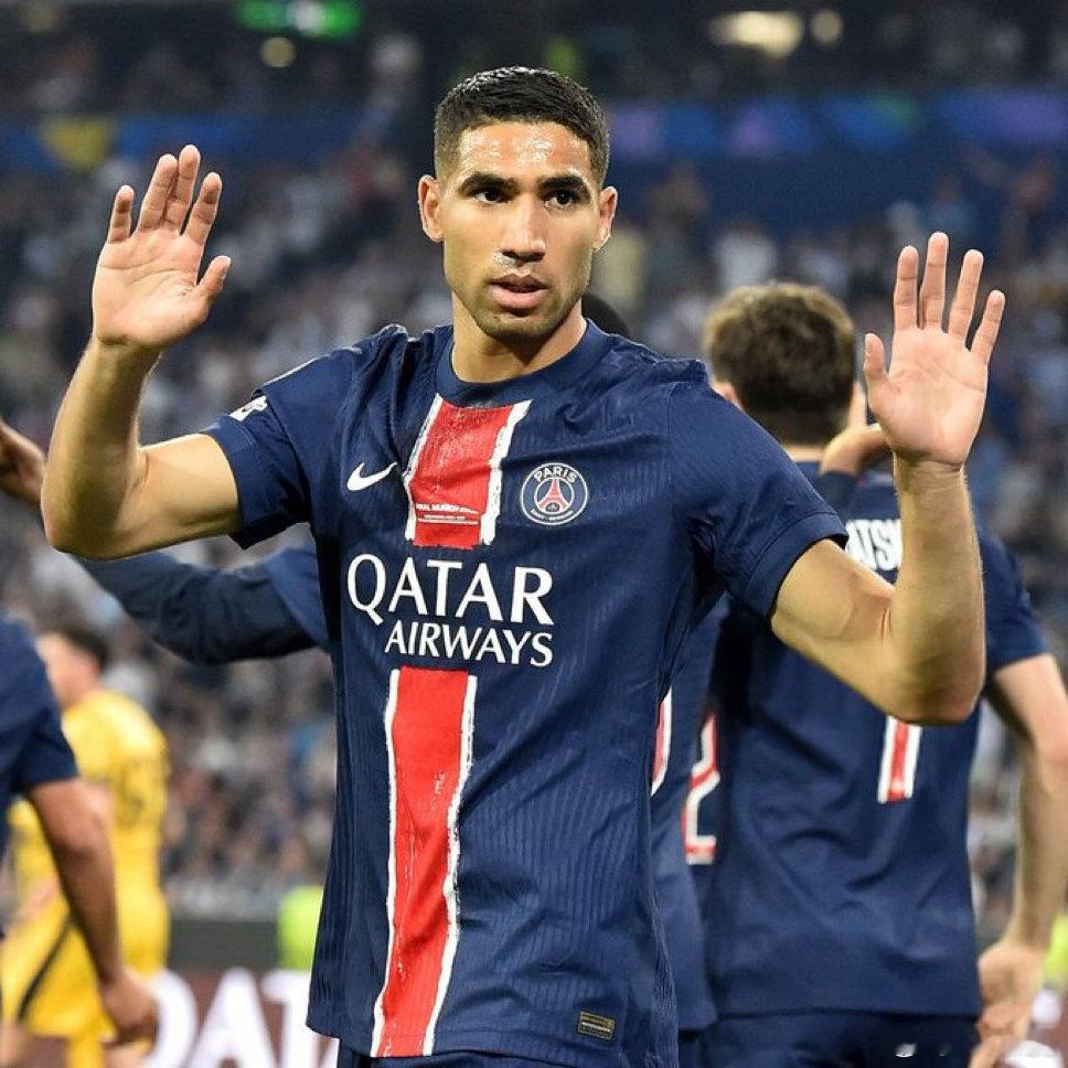 迪马济奥：巴黎圣日耳曼失去了阿什拉夫 他因肌肉伤病将缺席对拜仁的次回合比赛马竞1