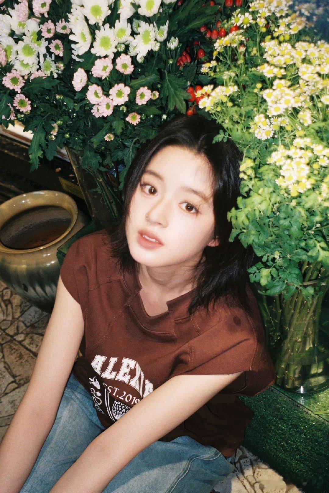 #黄杨钿甜一面有多甜另面就有多惨#对于此次的女主悬疑题材的作品来说也是非常的让人