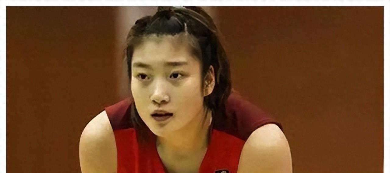 宫鲁鸣不招李梦进国家队的原因原来如此。
先前对宫指导没有招李梦进入国家队，本人跟