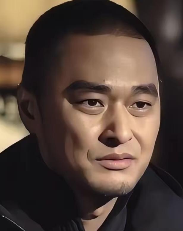 “身家上亿”的北京协和医学博士冯唐，再次抛出惊人“言论”，他说：“没事不要和任何