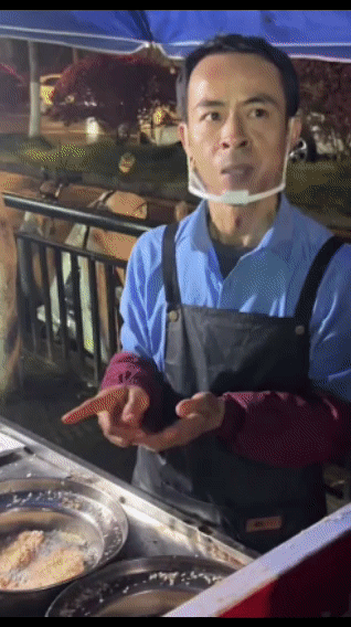 这几天媒体老师的状态：拍完你的，拍你的，拍完你的拍你的，拍拍拍拍了个拍，一条50