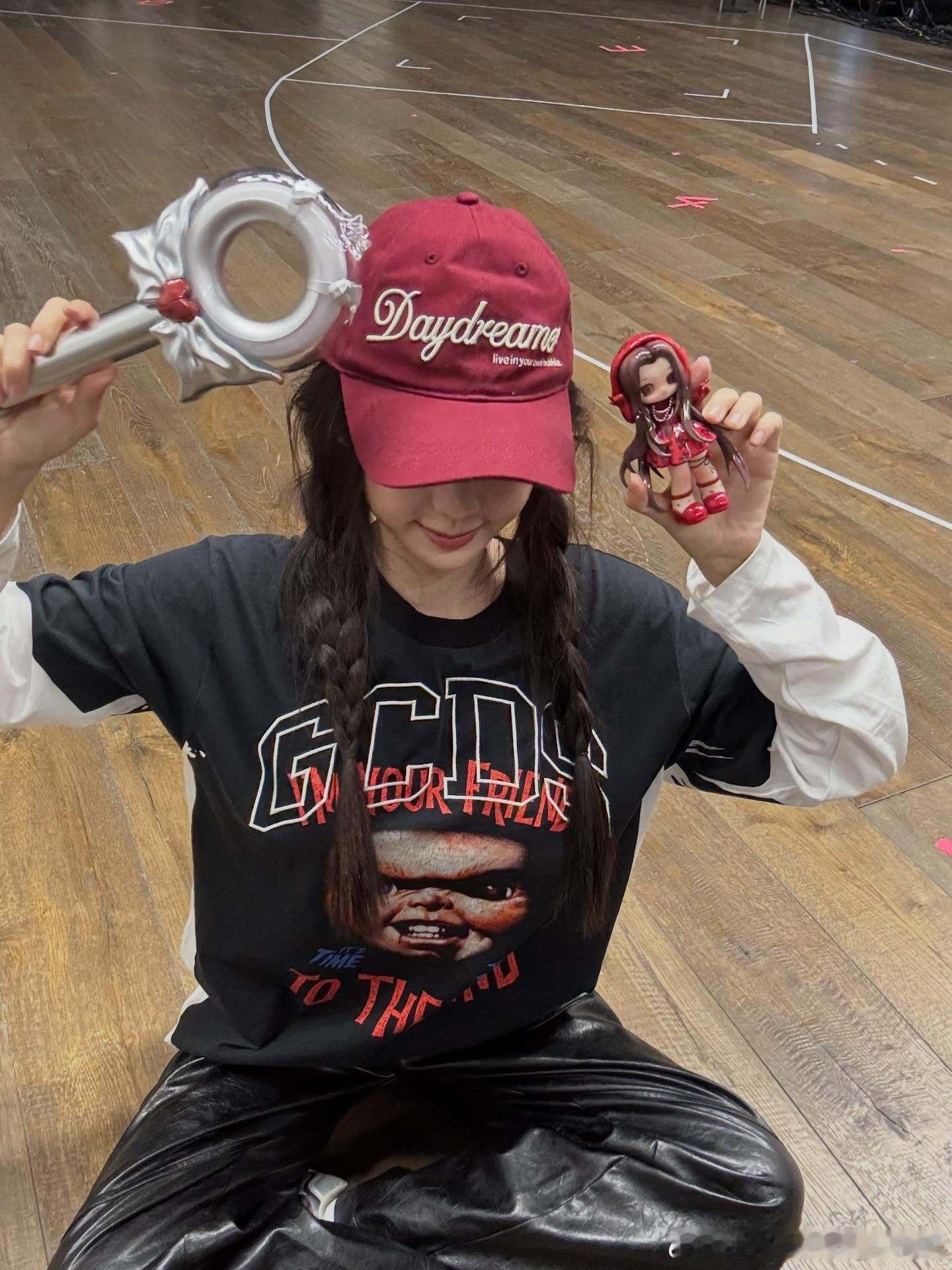 谢谢你成为虞书欣，谢谢你一直鼓舞着我们