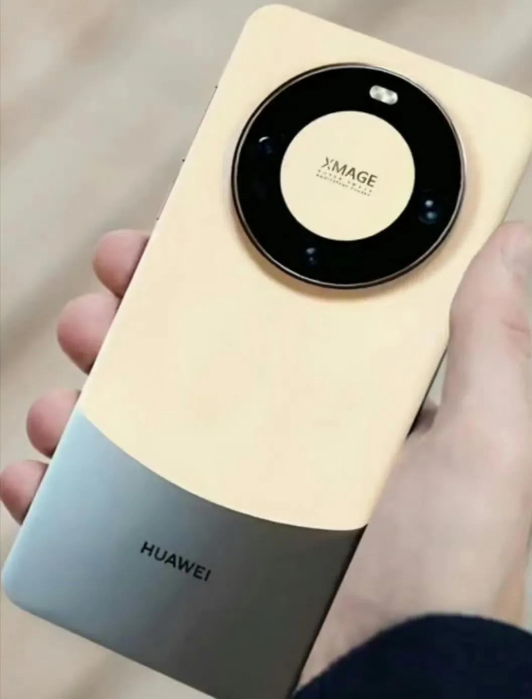 mate60这个真机图似乎有点好看呀，还有点越看越顺眼的感觉了

现在各种消息都