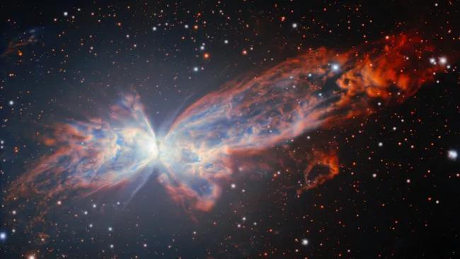 蝴蝶星云：吉米南望远镜25周年献礼！位于智利安第斯山脉帕孔山山顶的8.1米吉米南