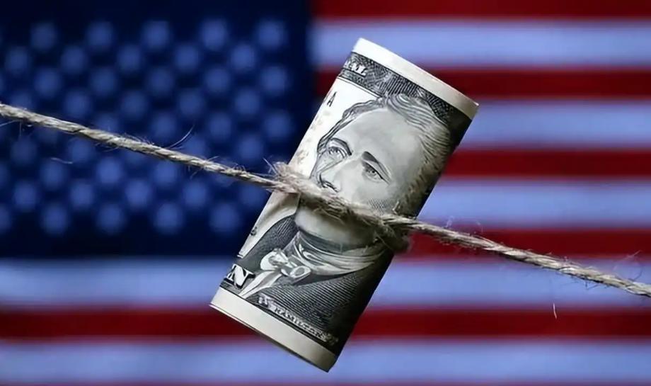 美专家：若中国武统，西方可冻结3.3万亿中国资产！但是中国有王炸，中国现在还握着