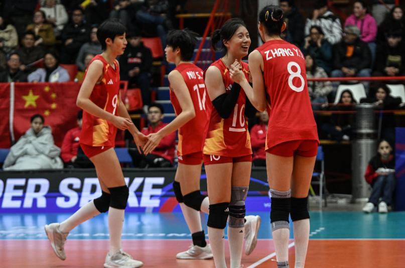 断层领先!世界女排U17世锦赛小组赛结束,卫冕冠军中国女排5战全胜不失一局,以5