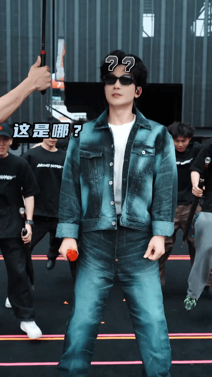 呆梨😳 