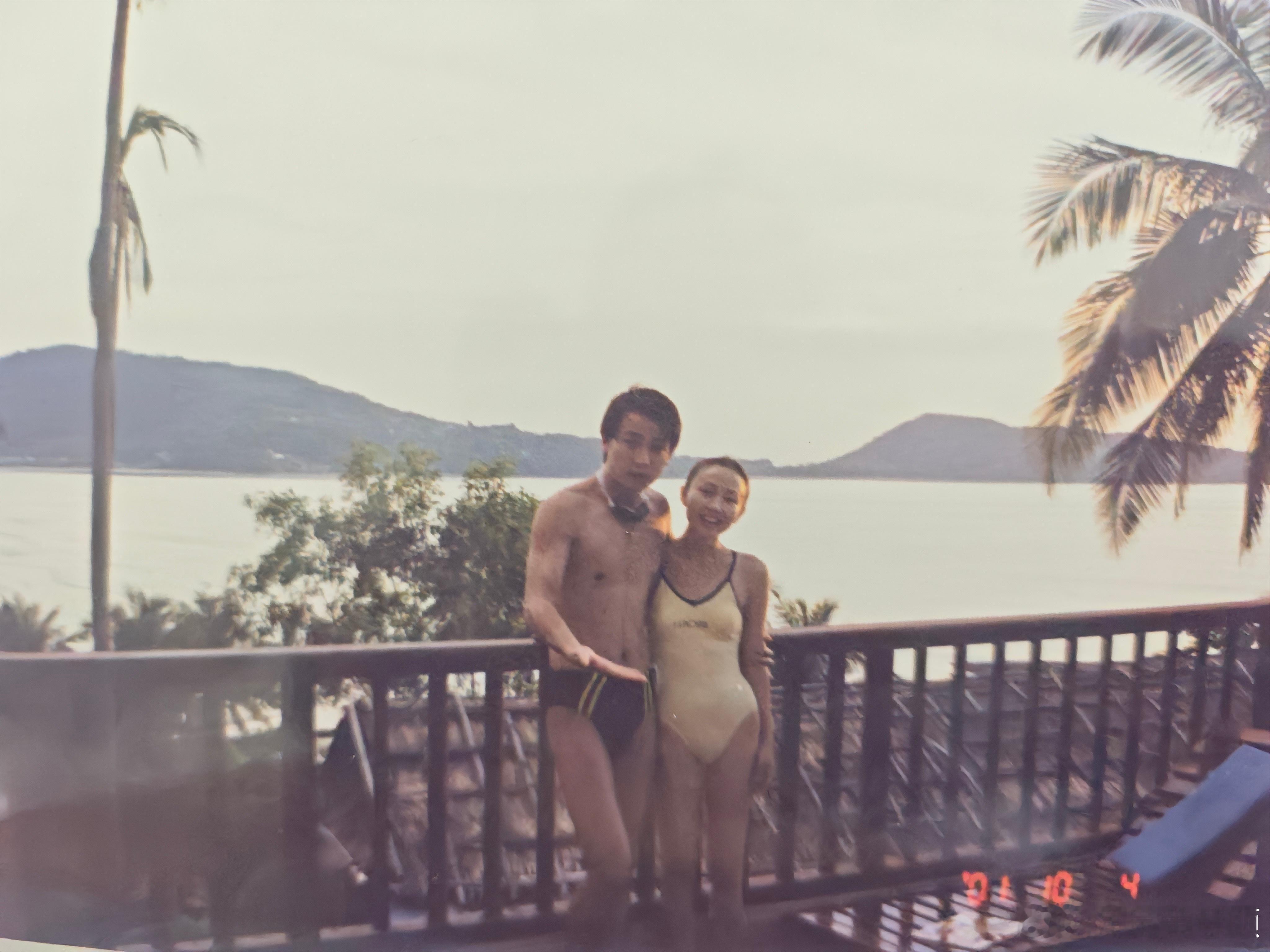 保剑锋求锤得锤黄慧颐说保剑锋婚前出轨，但她还是选择嫁给了保剑锋，虽然婚姻遗憾收场