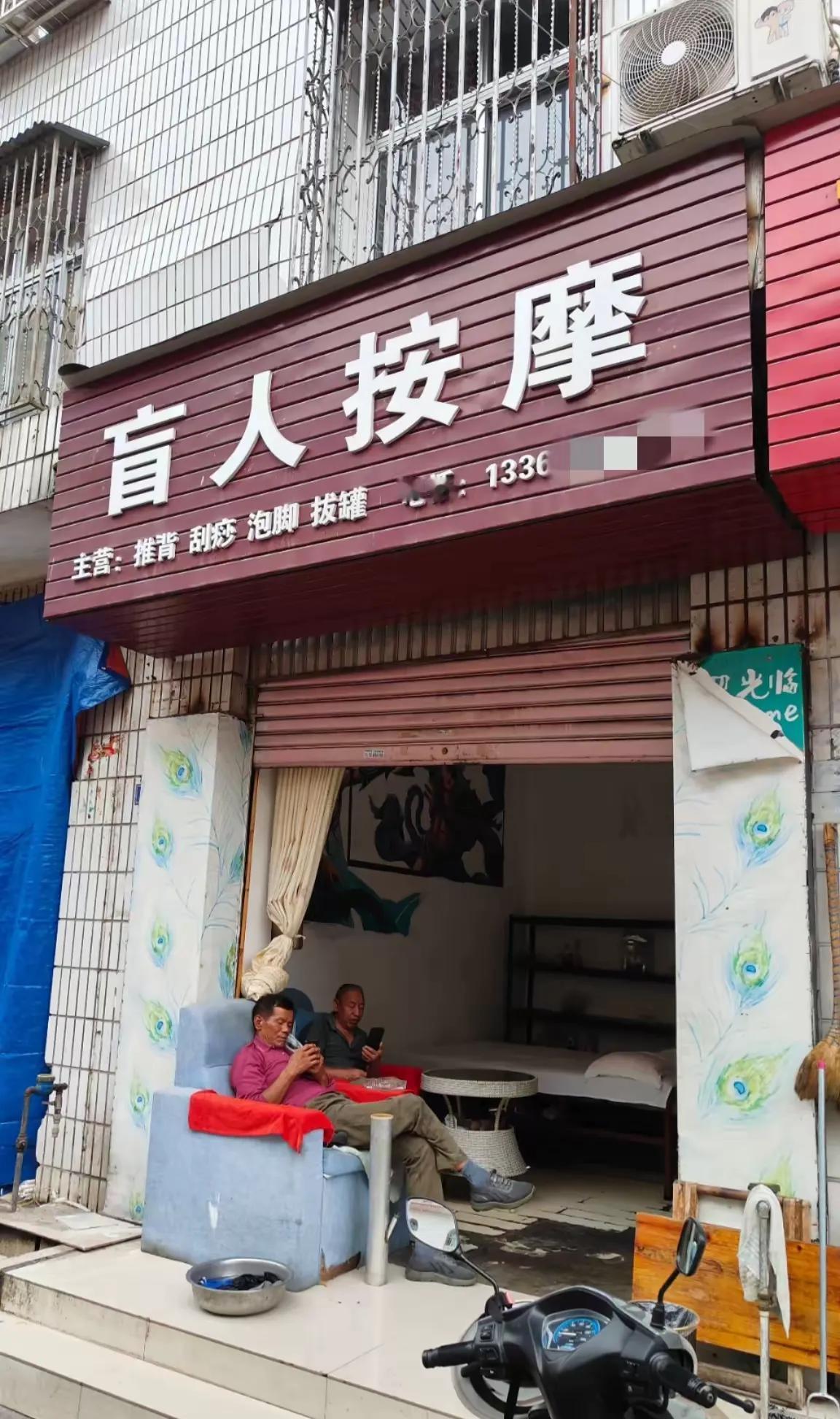我发现，西媒日媒很奇怪！美国入侵委内瑞拉，搞非法逮捕总统，非法拘禁，掠夺石油。他