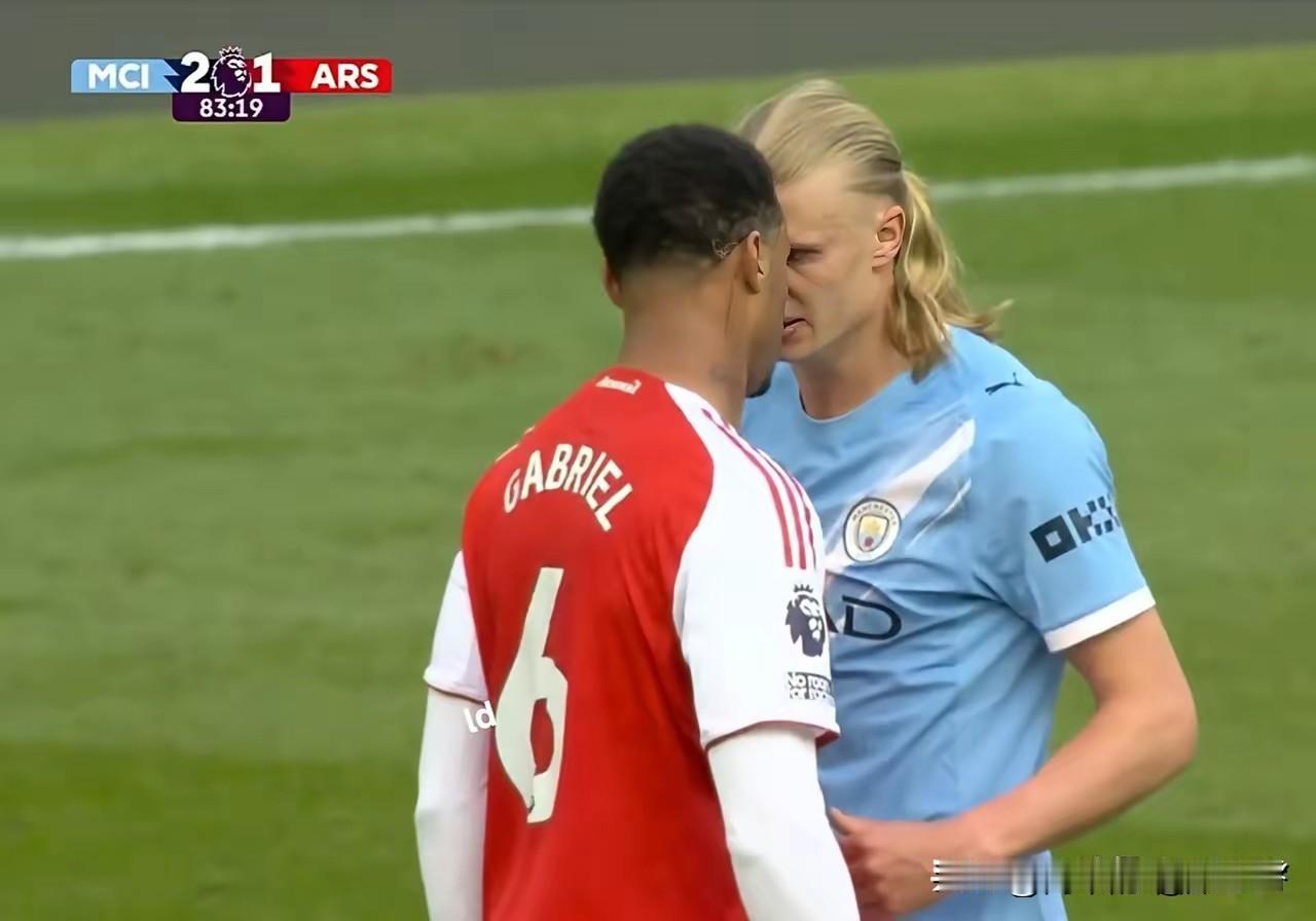 阿森纳退无可退！​本轮英超，阿森纳1:2不敌曼城，若曼城在下一场补赛中获胜，那阿