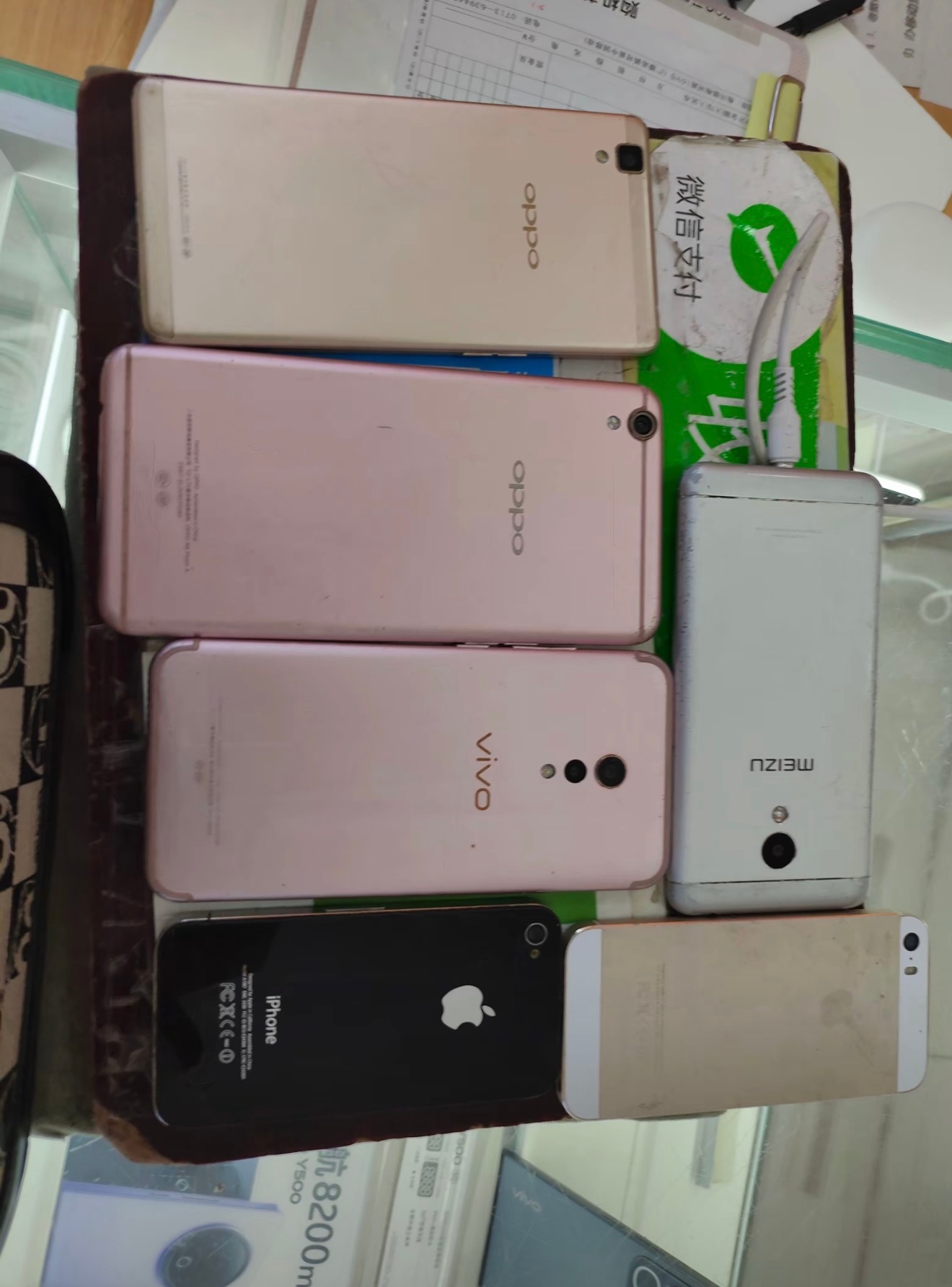 转发周知：涨疯了，现在一个2个摄像头的报废手机，它可以换一辆山地自行车，因AI需