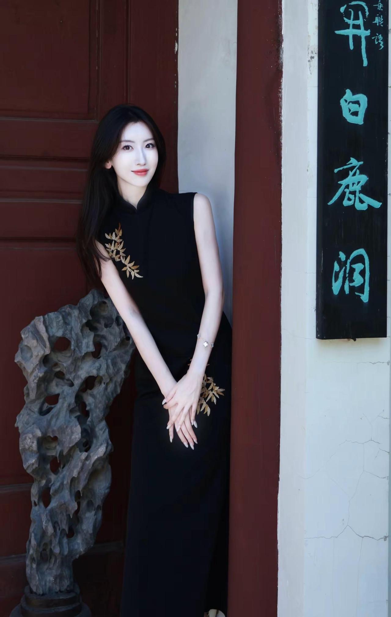 春去秋来只盼闯入你的眼眸拍出东方美学 东方旗袍美学 分享照片 东方古典美