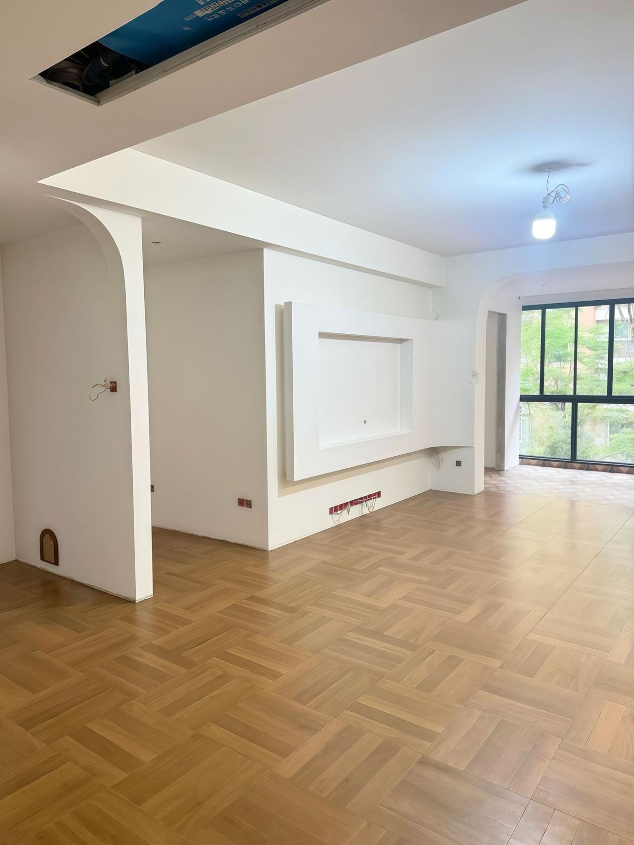 今天看一组时代尊城这边的施工现场吧，
半包工作基本完成，就剩后续的一些收尾工作了