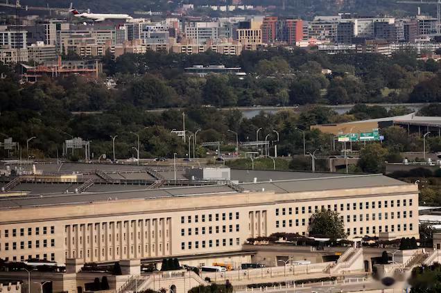 美国大规模空袭伊斯兰国当地时间12月19日，美国军方对数十处与“伊斯兰国”有关目
