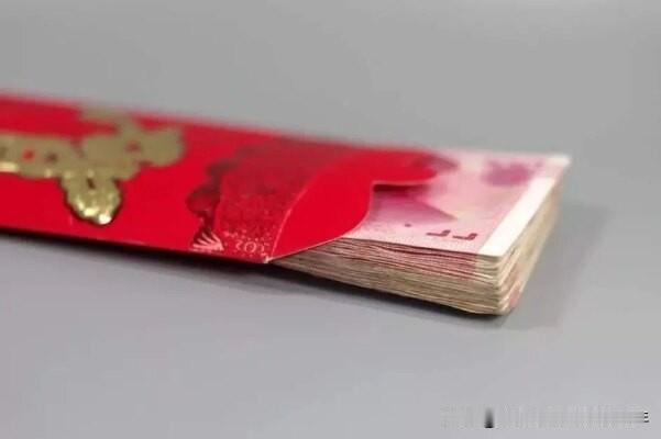 友友们，我碰上随礼的难题了。两年前我闺女出嫁，我弟弟随了3000元礼。家里面，我