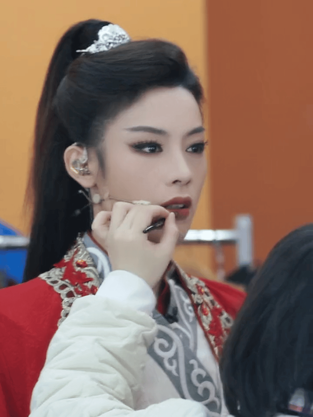 乘风破浪的姐姐陈丽君和陈昊宇了，你们两个是不是走失的姐妹啊，有一些特别的亲戚感，