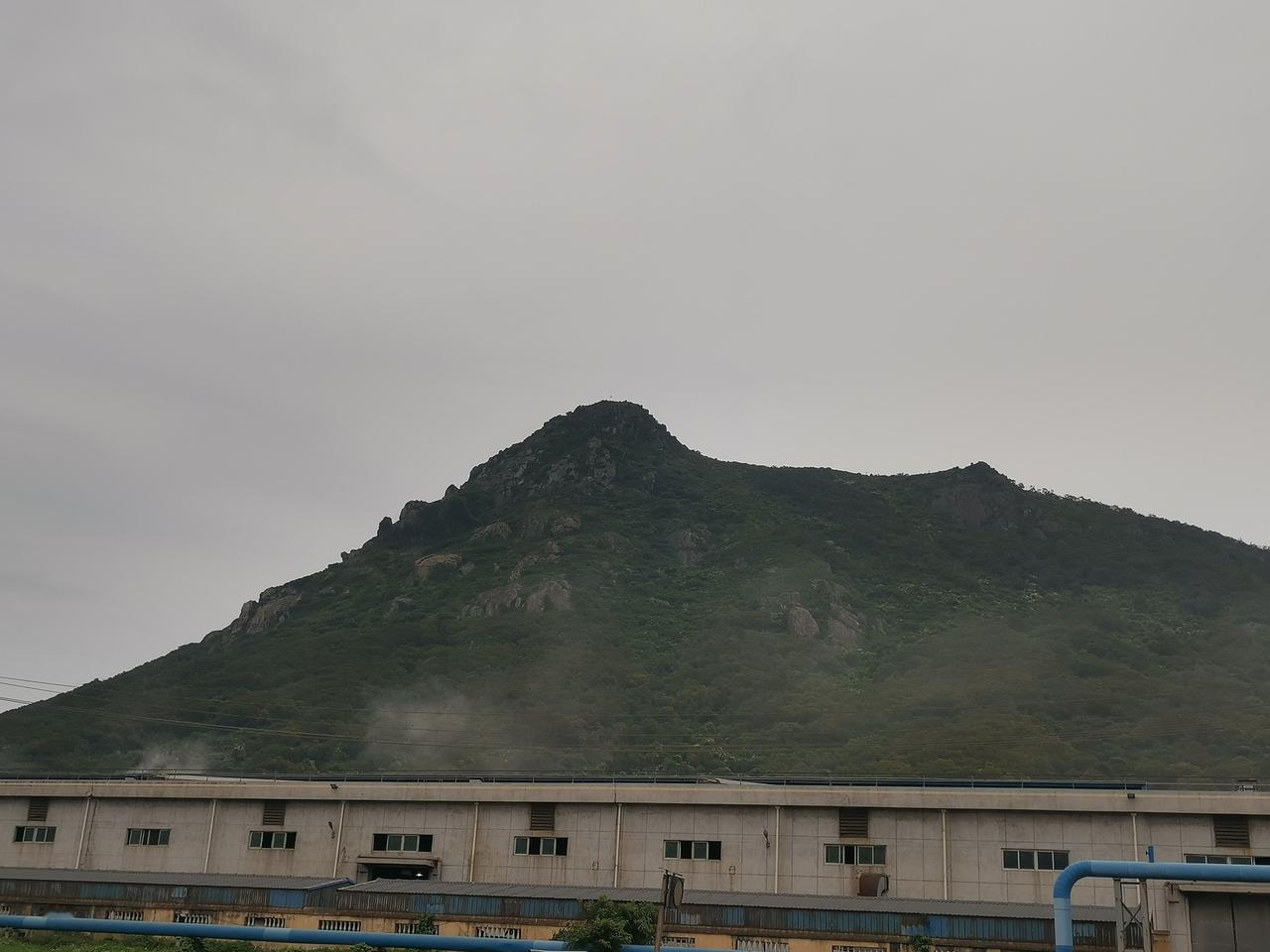 御国归帆作为长乐吴航十二景之一，有着独特魅力。御国山在长乐市江田镇南、首祉村北，