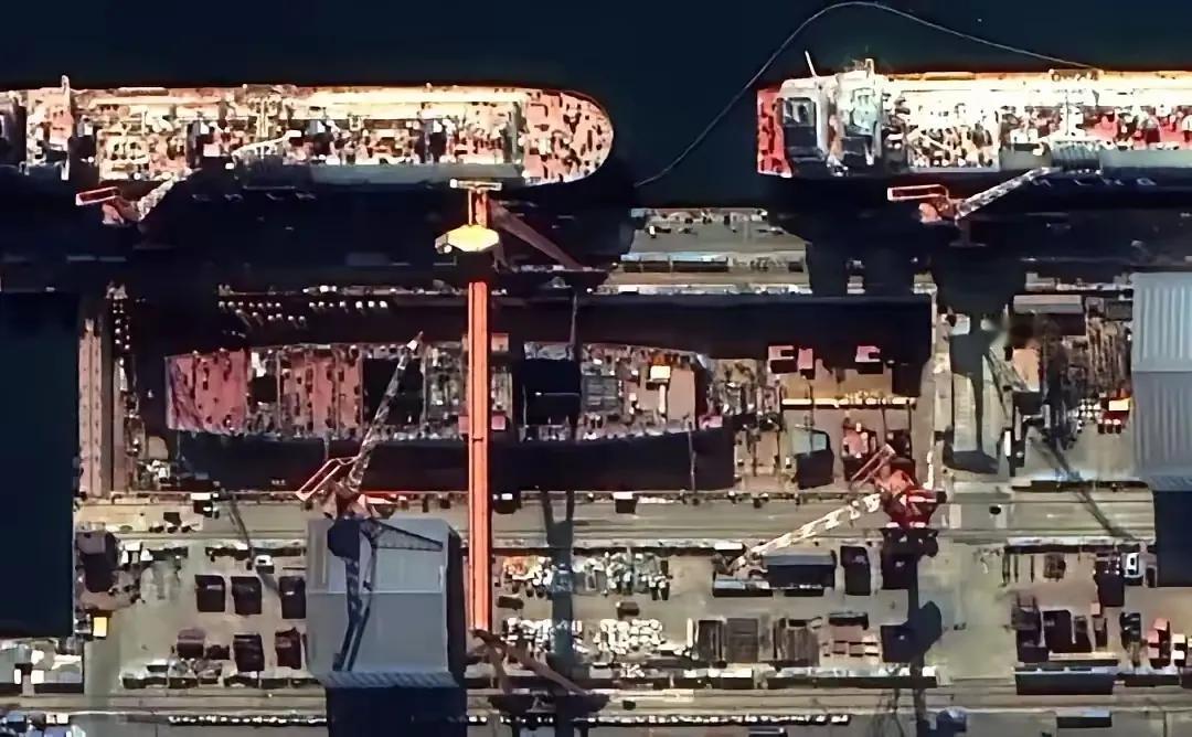 原来“何剑”就是核舰，
我还以为是河南舰或河北舰，肤浅了。