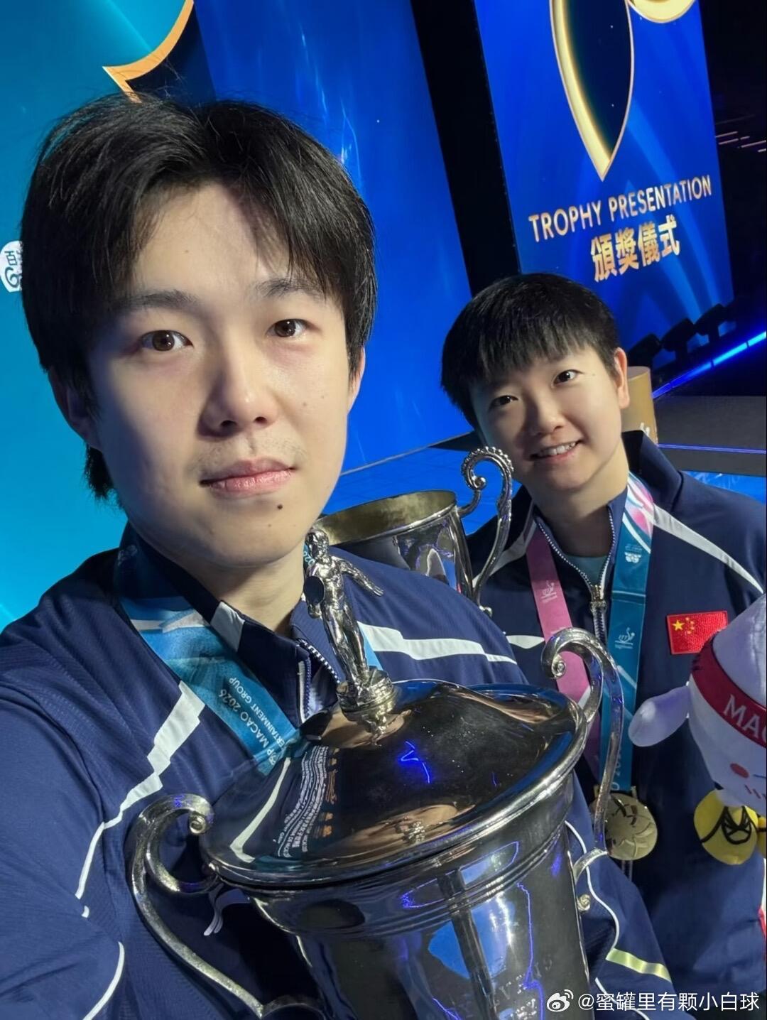 顶峰相见的美好哈马隆德杯得主孙颖莎🏆埃文斯杯得主王楚钦🏆你俩真的是一路过五关