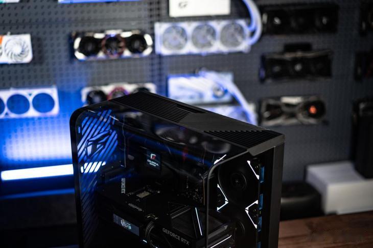 打破傳統海景房局限，iGame C25A Vortex渦流機箱革新上市