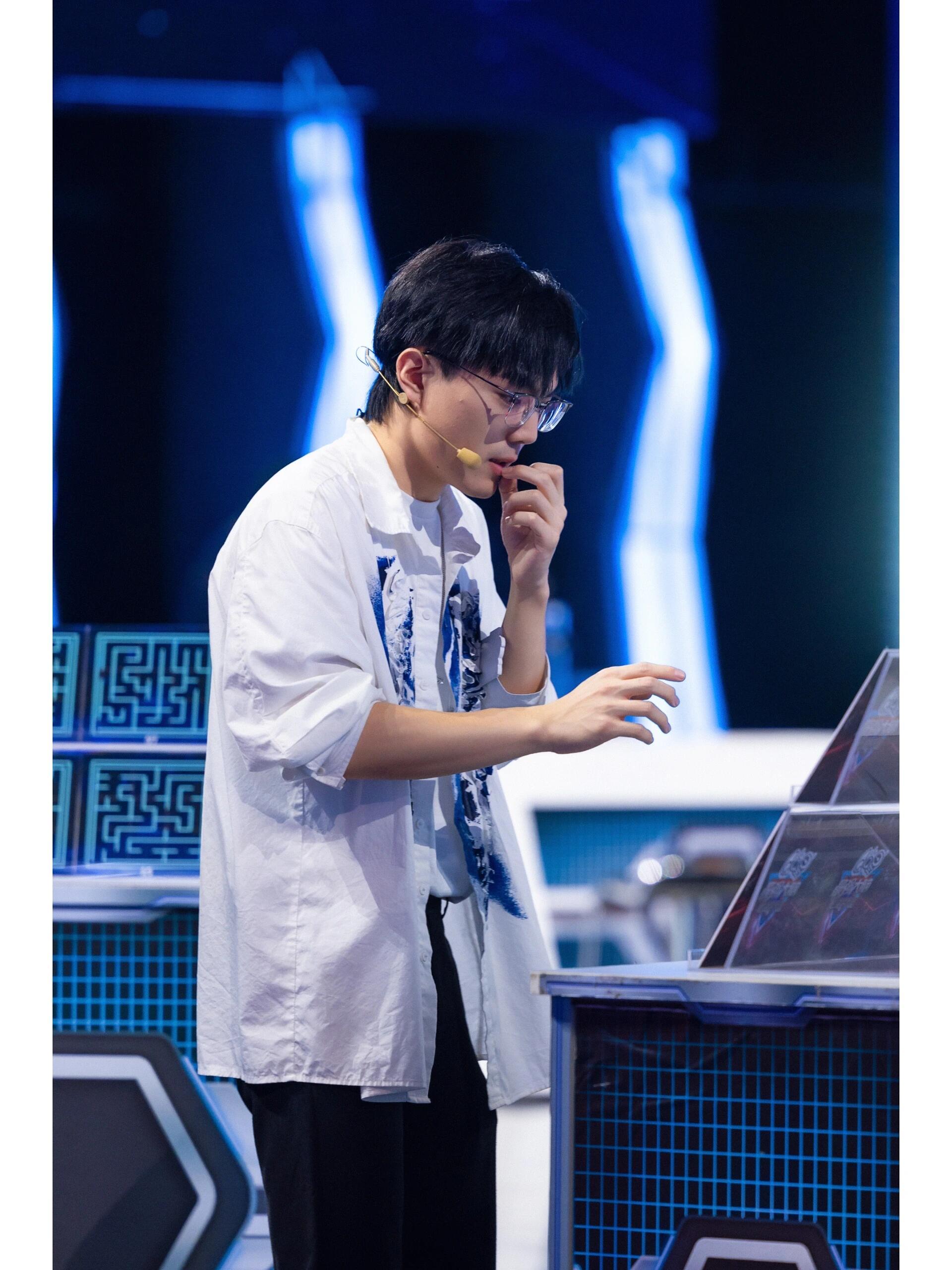 最强大脑三位脑王合体了这是什么神仙联动！三位脑王难得齐聚一堂，曾经在各自赛季封神