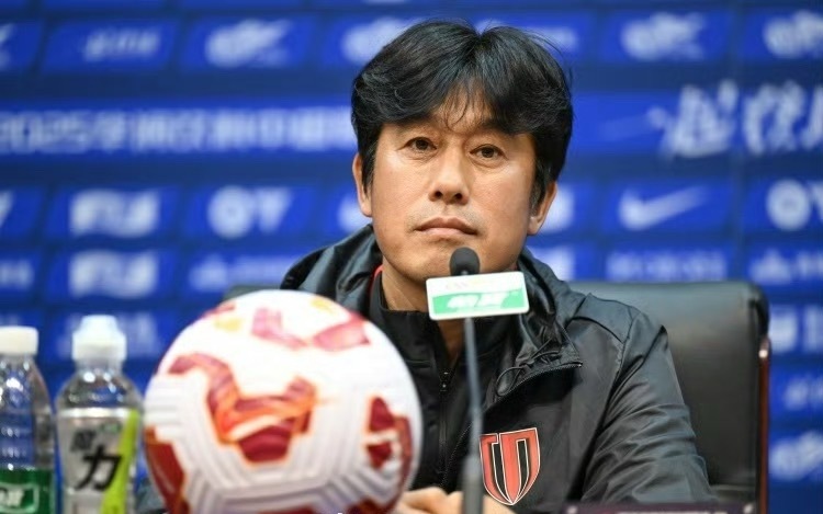 徐正源炮轰成都蓉城高层他坦言自己“忍了6个月，已无法袖手旁观”，强调主教练被剥夺