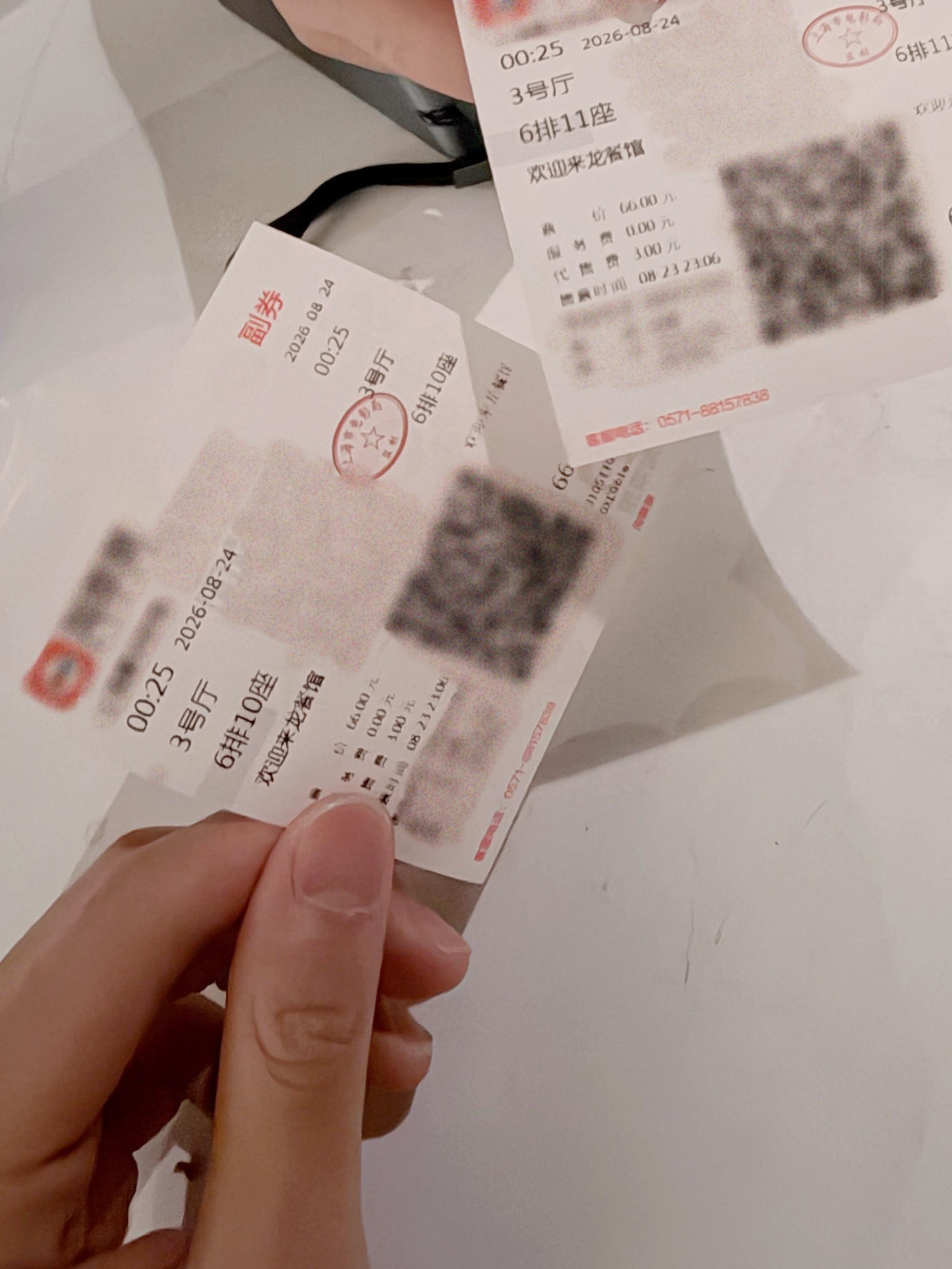 全世界最有品味之人 这个龙餐馆真的特别好看 推荐所有人去看。 