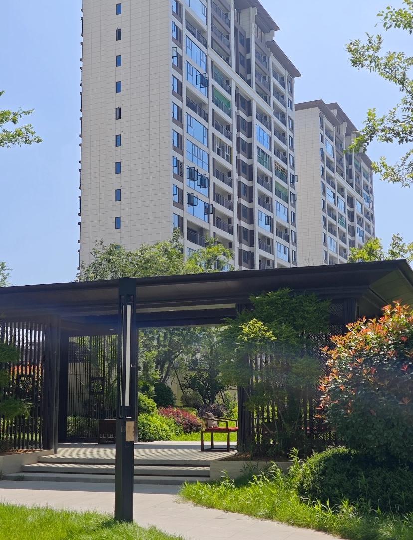 看新闻了吗？上海这位父亲的操作，简直是“姜还是老的辣”！

为儿子婚前全款240