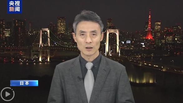 [下雨]3月24日东京那个翻墙闯入使馆的自卫队成员，手里没拿武器，嘴里喊的却是“