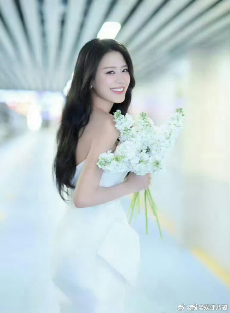 江语晨小考💃谁看了江语晨《乘风2026》的小考不喊一句“姐姐太拼”!短短几天啃