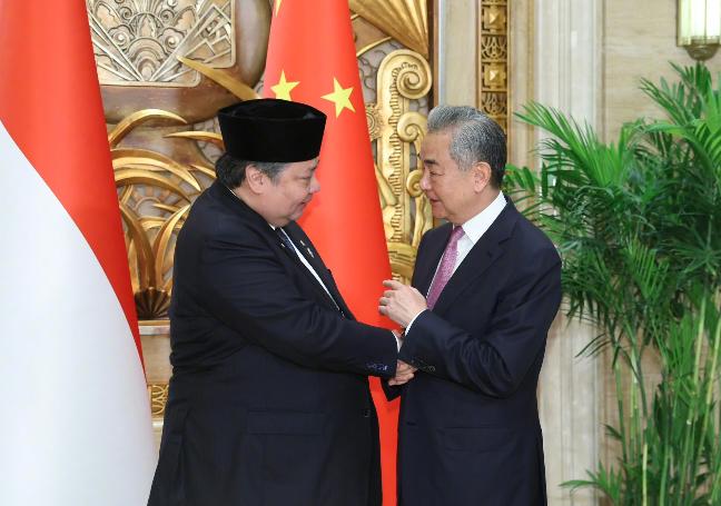 成了，中国和印尼谈成了！
 
7 月 18 日，上海举办世界人工智能大会相关配套