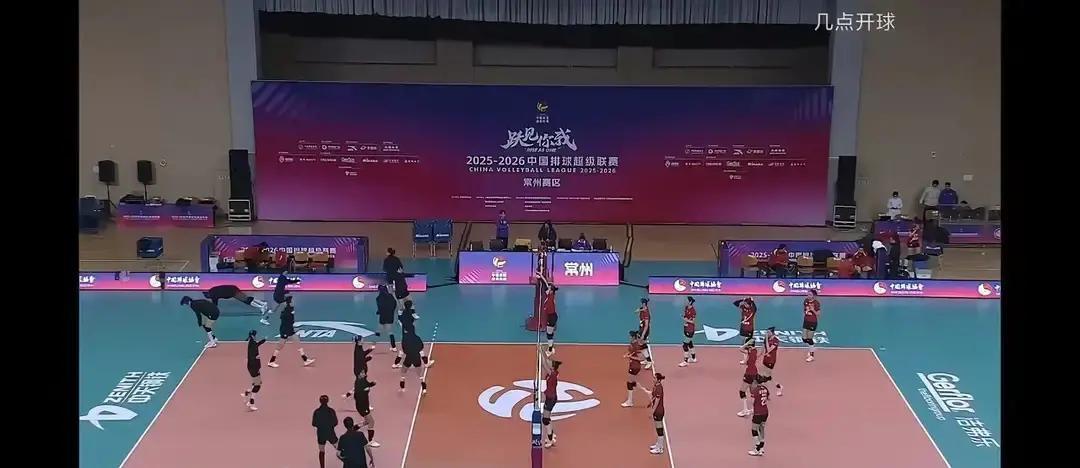 半决赛天津2-3输给江苏，别急着骂。
 
对面龚翔宇、刁琳宇四个国手坐镇，我们首