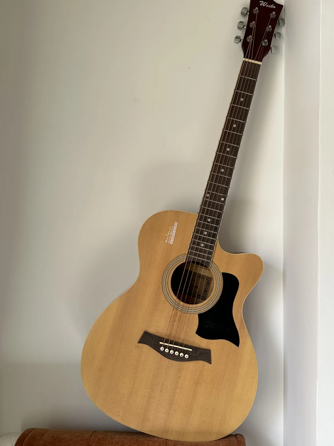 尘封的吉它。。