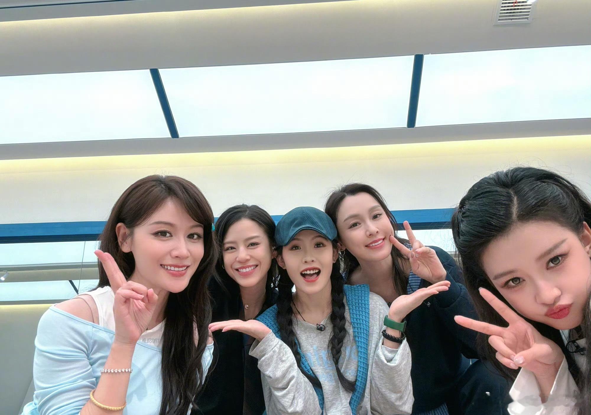 叶一茜来浪姐瘦了5斤乘风2026从居家温柔妈妈到舞台耀眼姐姐，每一份蜕变都藏着汗