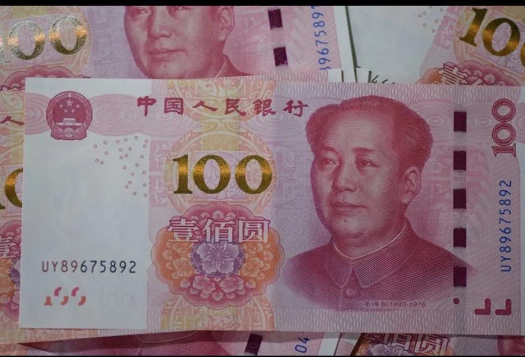 这钱我该不该借呢 ？

一大早上 ，后老头的闺女就打来电话 ，说一会儿要到我们这