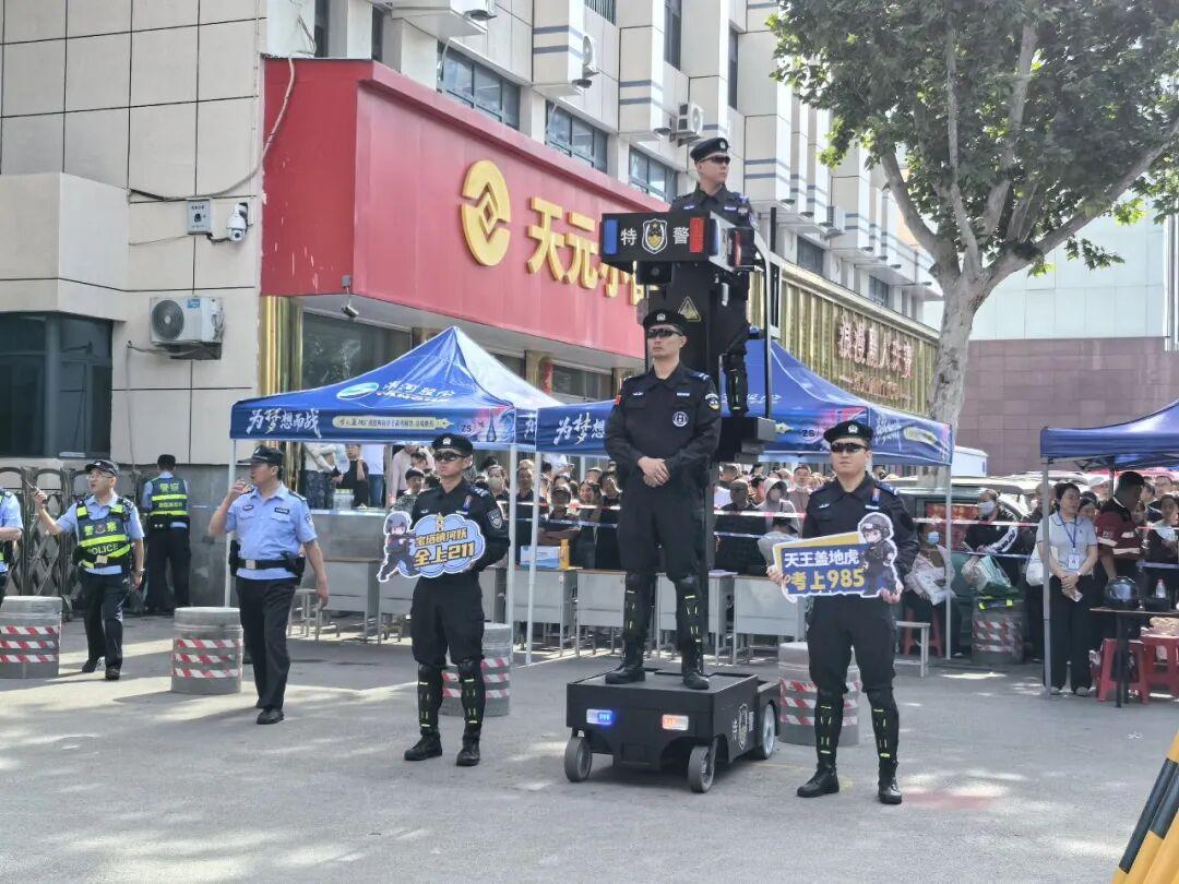 聊城的高考第二天啦！昨天5.9万聊城学子已经顺利闯过了首关，今天大家带着满满的期