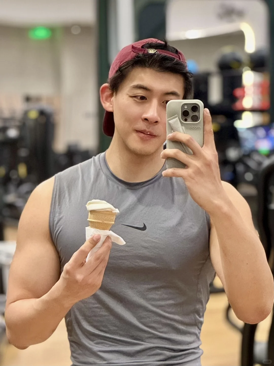 gym selfies