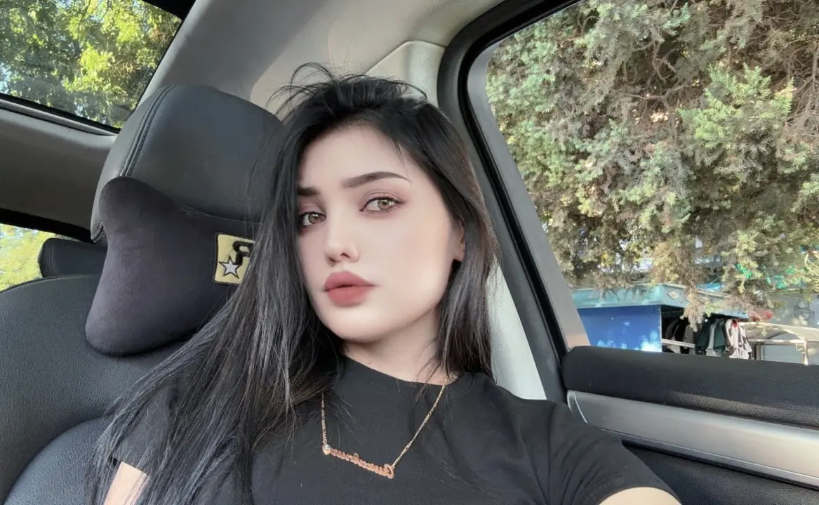 چىرايىدىن كەتمىسە كۇلكە ،       نىم...