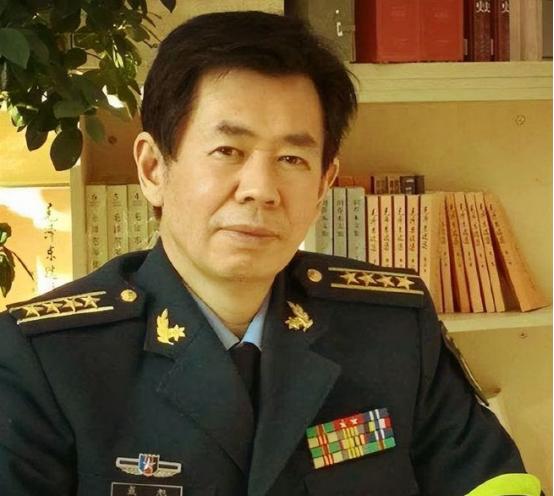 戴旭这番话把多少人的和平幻想给撕得粉碎啊！为啥咱们遇事先掰扯谁占理谁先动手？仁爱