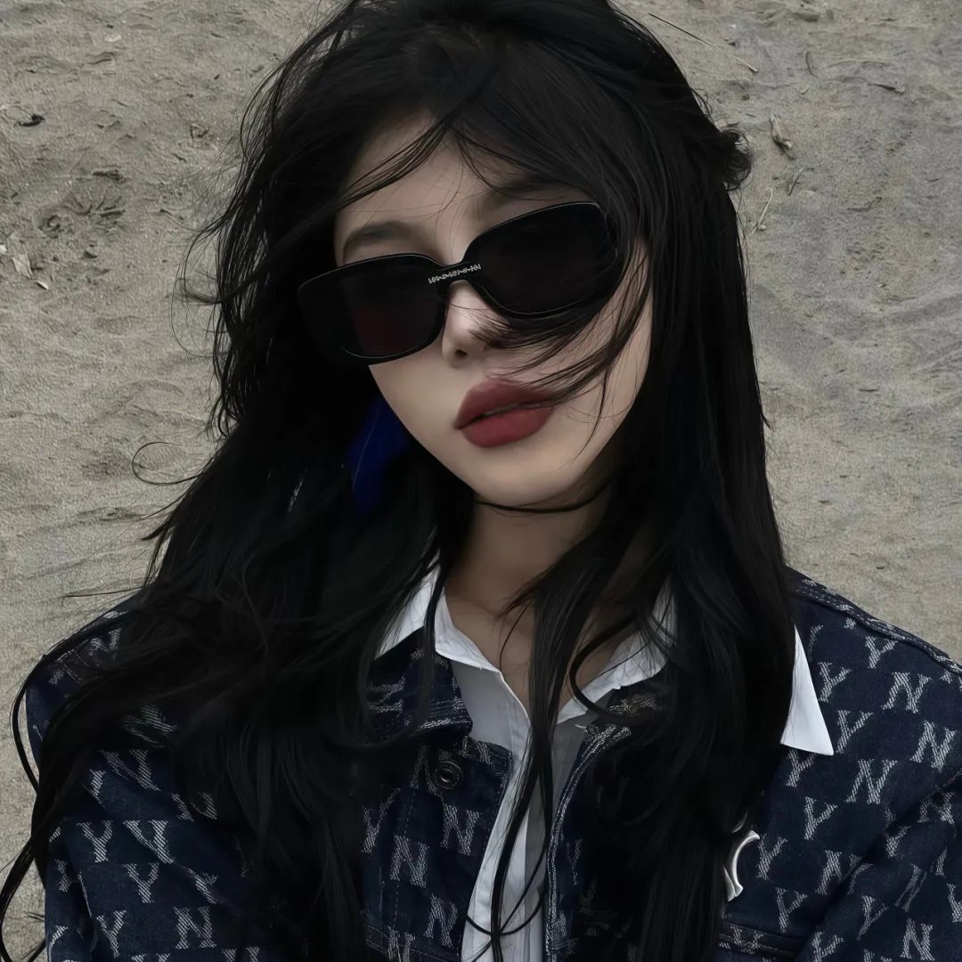 原来我是女生啊 妈的 累成这样我以为我是畜生呢. ​​​