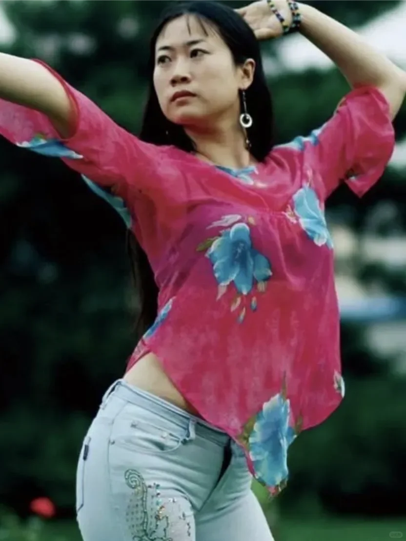 她是初代网红，如今未婚生子身价过亿