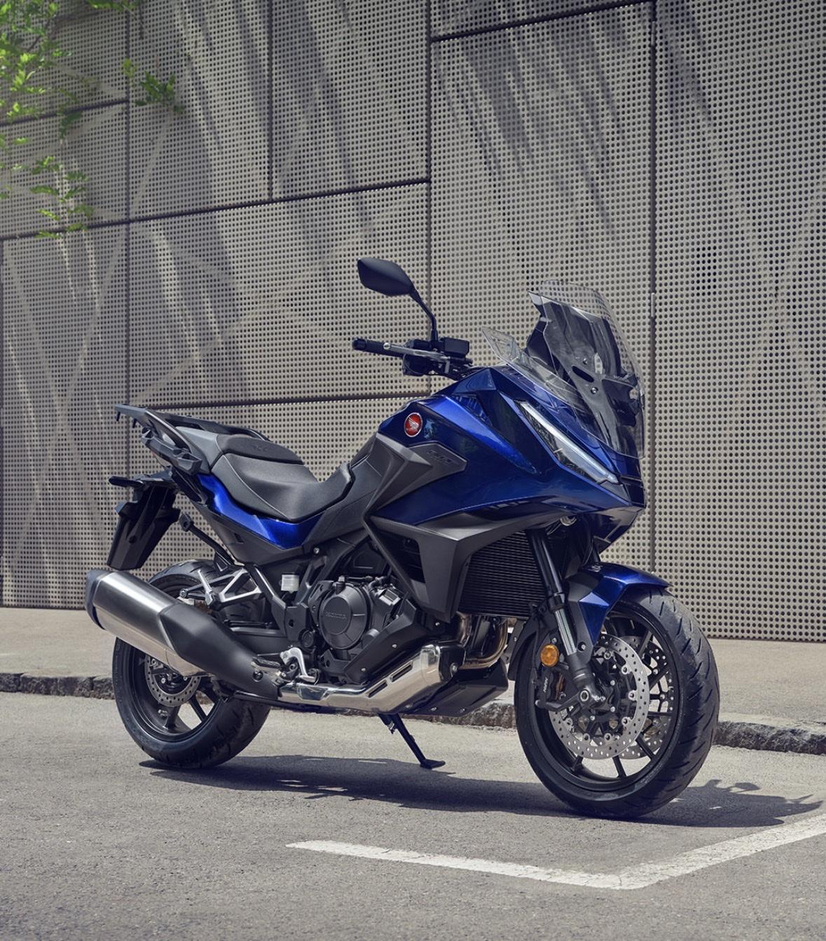 🌿人生就像射箭
梦想就像箭靶子
连箭靶子都找不到在哪
每天拉弓还有什么意