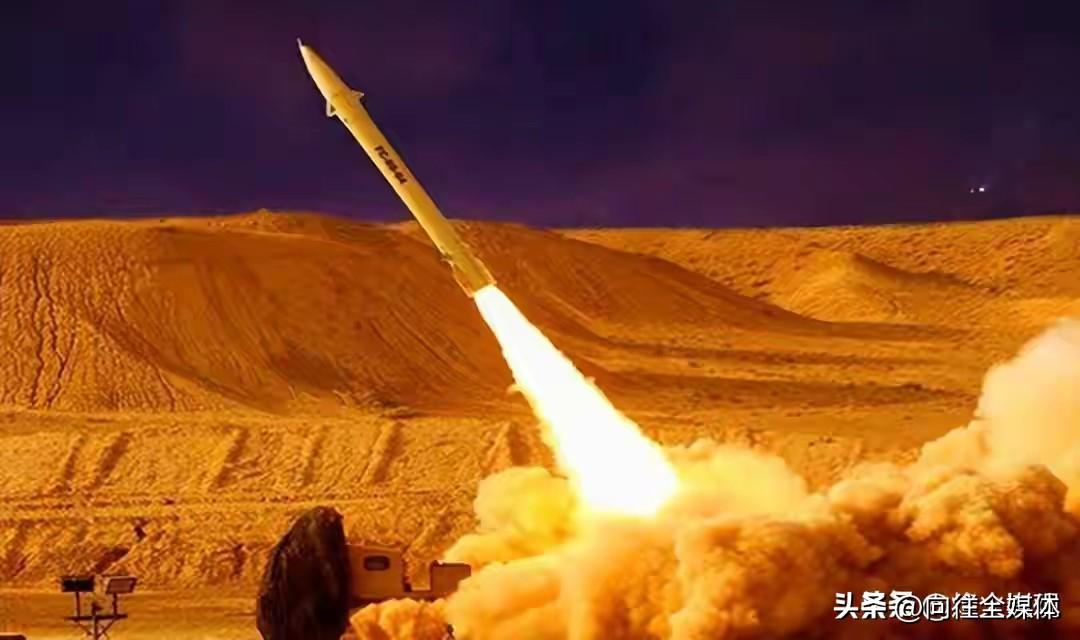 第32轮猛攻！以色列本土告急，特朗普认怂：找个时机停战
 
中东冲突第11天，伊