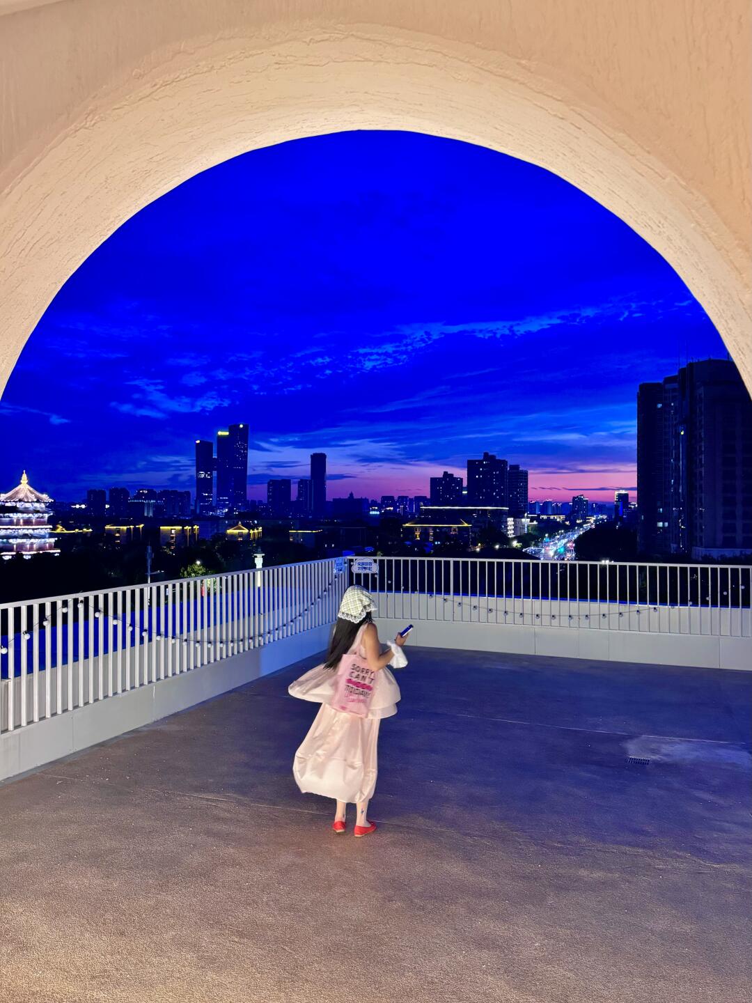 南京是一场巨大的lalaland…😭live（附地址