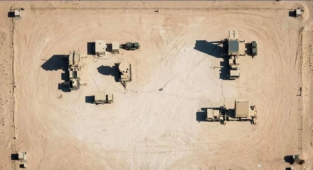 美军调整中东反导系统卫星图像显示，美国正在调整其在中东地区的导弹防御部署，将关键