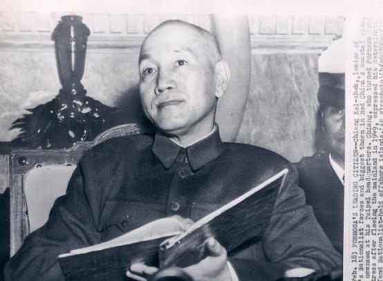 不得不说，蒋介石入主台湾后实行的“禁婚令”，某种程度上导致了如今台湾和平统一难的