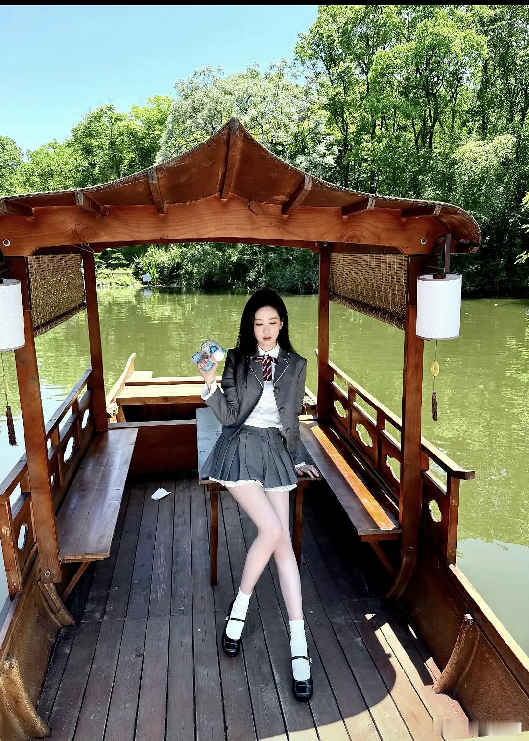 把少女还给少女吧 30岁能别装嫩了吗 